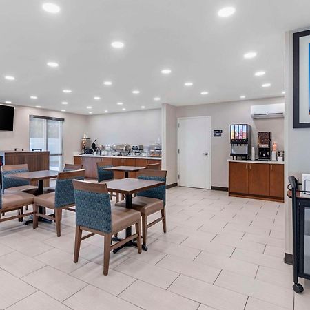 Comfort Inn & Suites برونزويك المظهر الخارجي الصورة