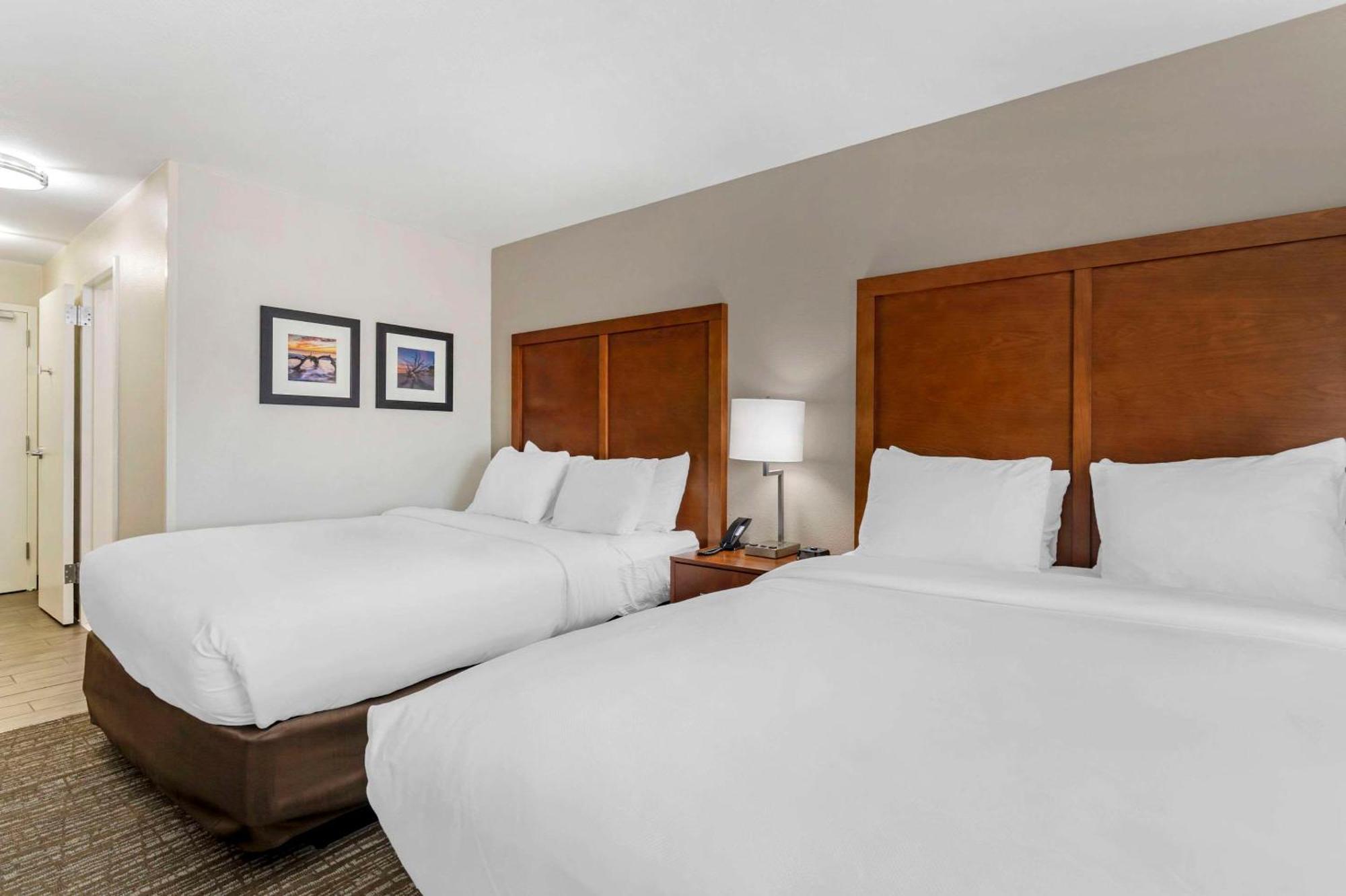 Comfort Inn & Suites برونزويك المظهر الخارجي الصورة
