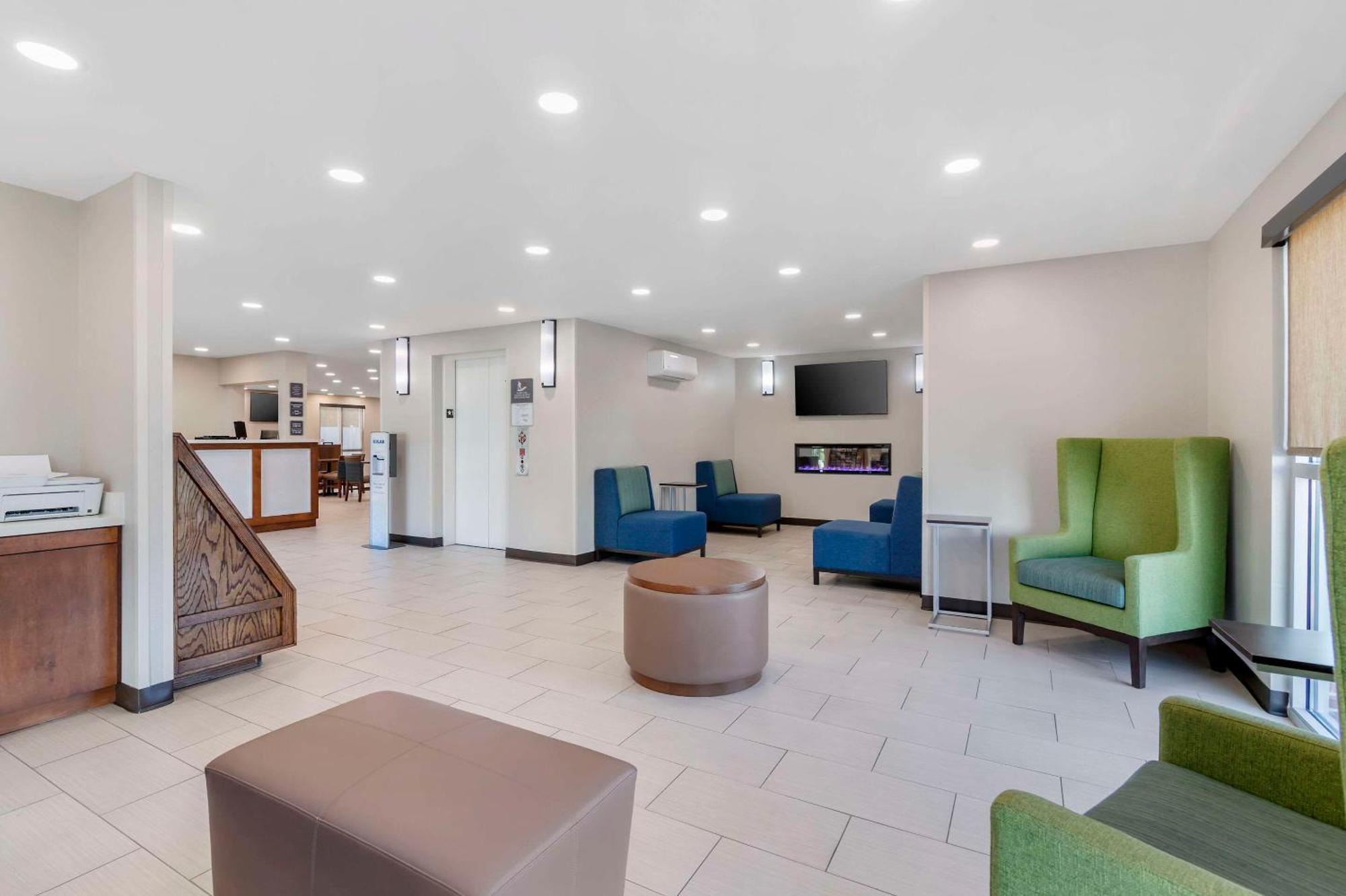Comfort Inn & Suites برونزويك المظهر الخارجي الصورة