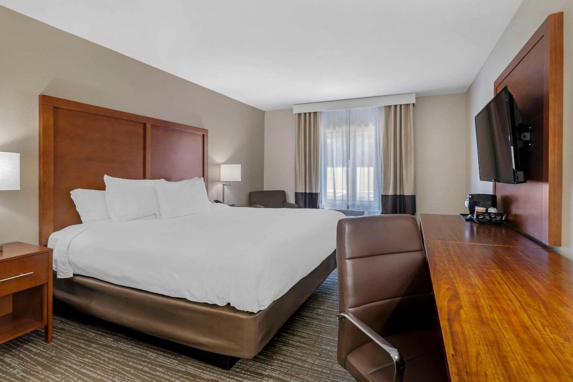 Comfort Inn & Suites برونزويك المظهر الخارجي الصورة