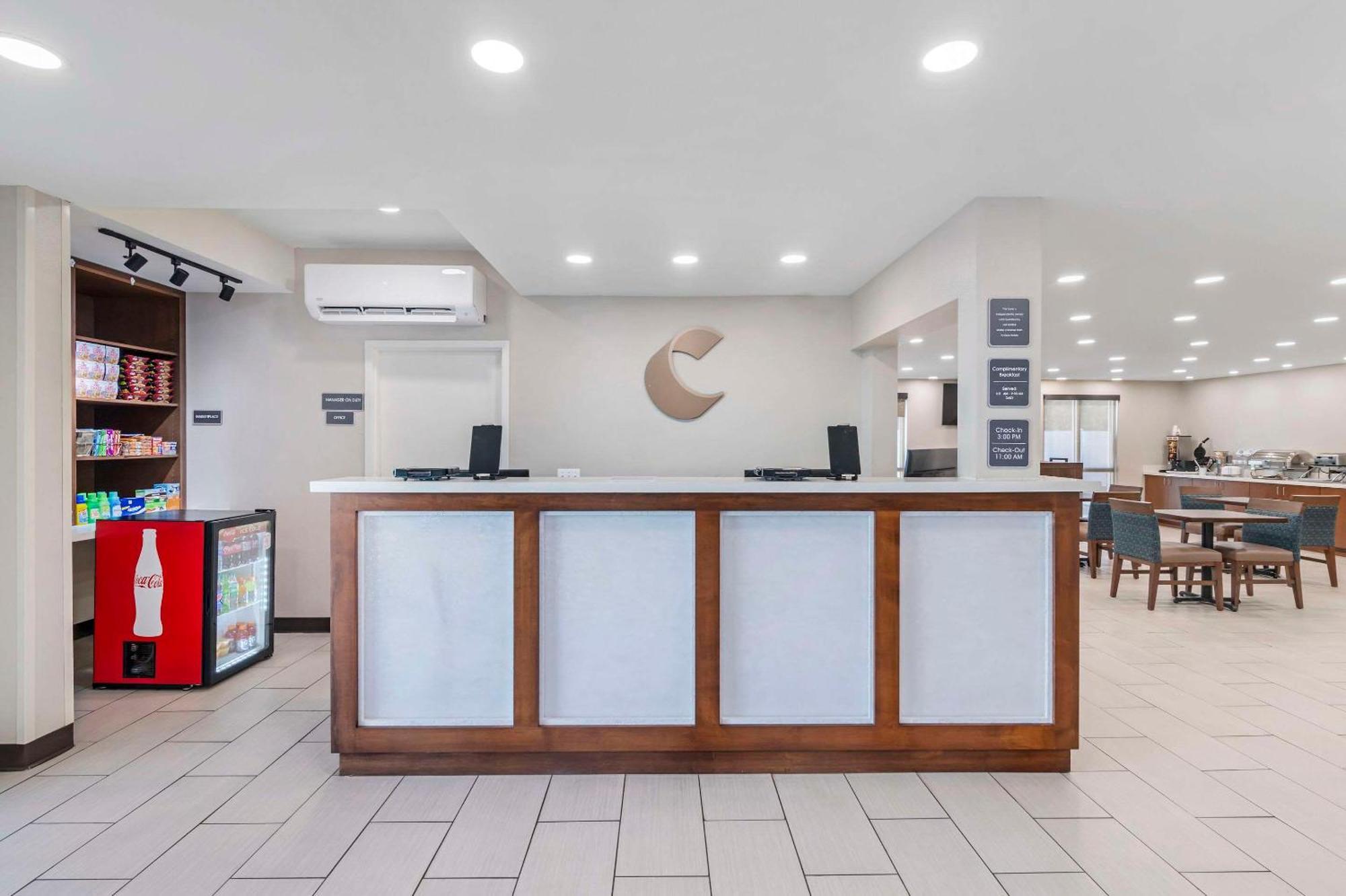 Comfort Inn & Suites برونزويك المظهر الخارجي الصورة